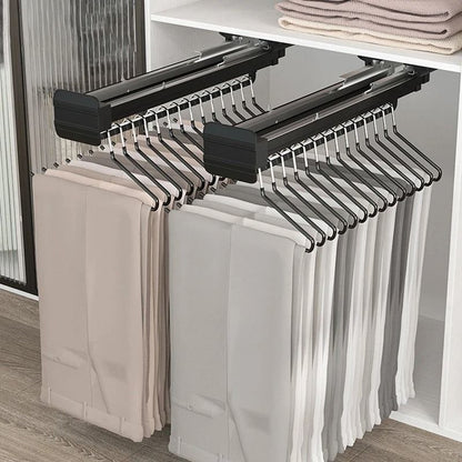 Porte-pantalons coulissant pour dressing
